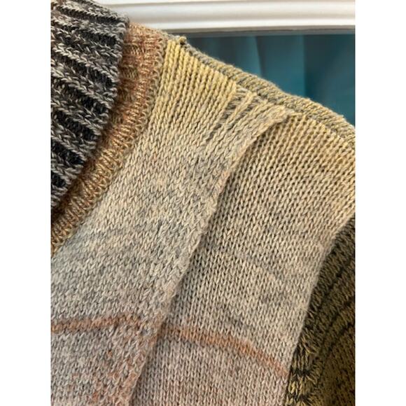 FASHION CONCEPTS Southwestern Longline asymmetric open turtleneck sweater MEDIUM - Picture 5 of 11